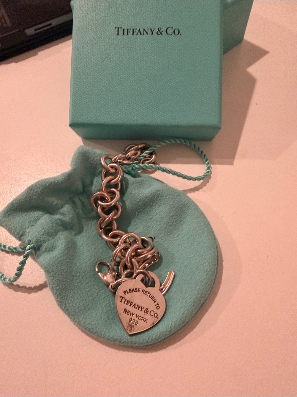 Tiffany & Co. return to tiffany plus horseshoe charm - Picture 1 of 4